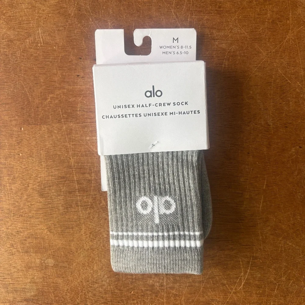 Alo yoga Unisex Half-Crew Throwback Sock